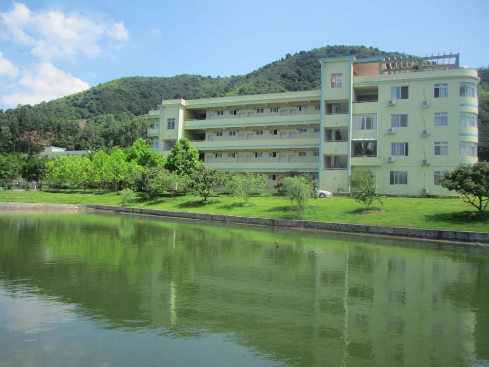廠景-1.jpg